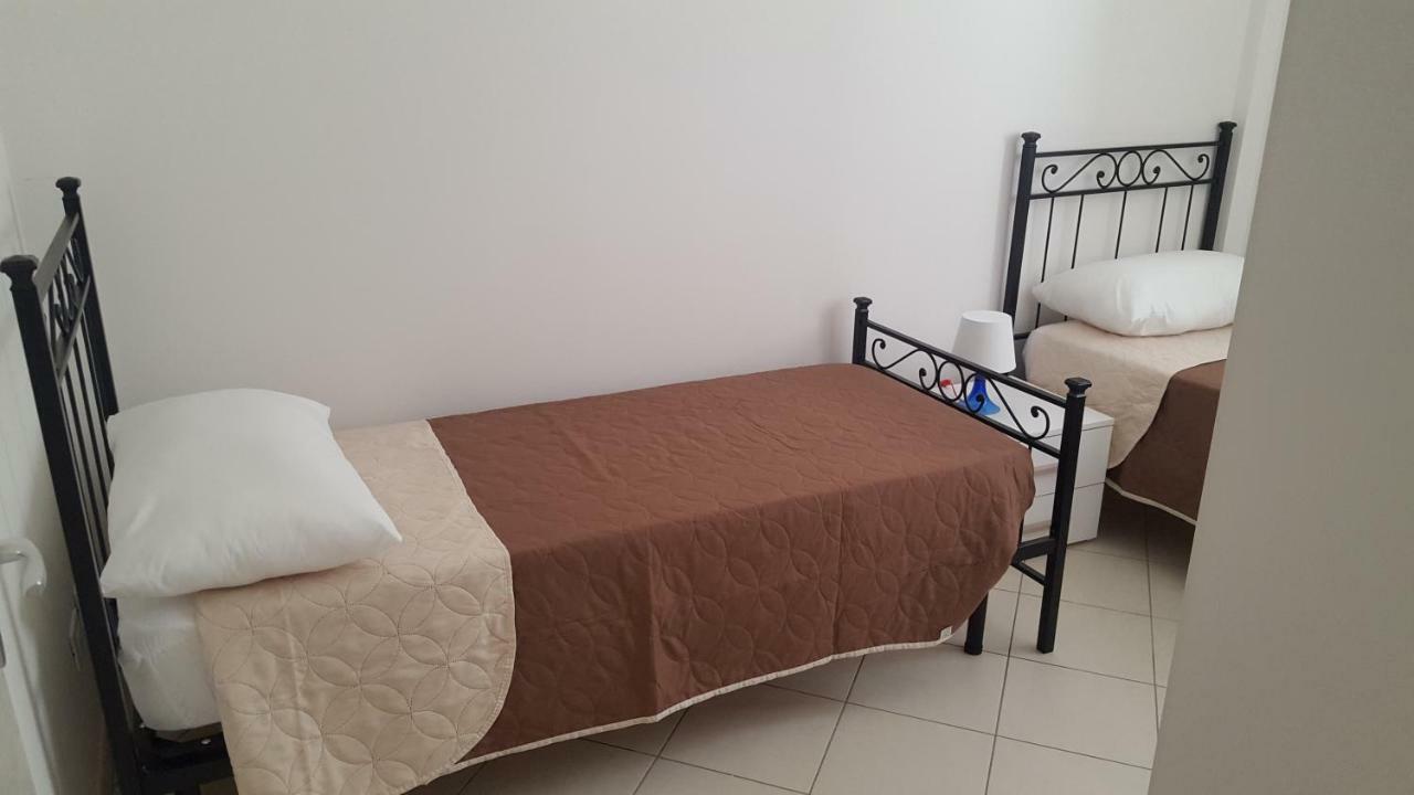 Casa Vacanze Cristoforo Colombo Appartement Lido Conchiglia Buitenkant foto