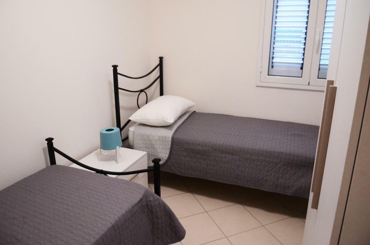 Casa Vacanze Cristoforo Colombo Appartement Lido Conchiglia Buitenkant foto